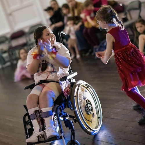 Studio Programme Sharing, 2024. Choreographers: Kato Thomas & Rebecca Callow. Photo: Robin Zahler.